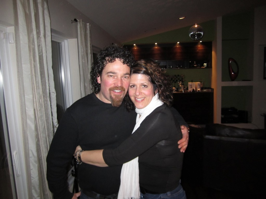 Mike&Wendy Snugabell
